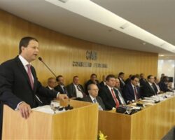 Em primeiro discurso, novo presidente da OAB ataca governo e CPMF