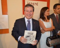 Presidente da OAB/SE prestigia lançamento do 2º livro do desembargador Edson Ulisses