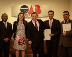 OAB/SE empossa dois novos coordenadores na ESA