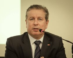 Artigo: “Eleições diretas: a voz do povo é a voz de Deus”