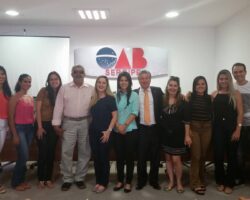 Estudantes conhecem atuação da OAB na defesa da advocacia, da democracia e da sociedade