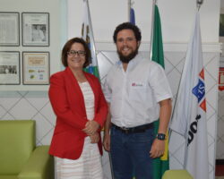 CAASE firma convênio educacional com o Colégio do Salvador