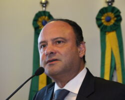Indispensabilidade da classe é tema da primeira palestra da IX Conferência Estadual da Advocacia Sergipana