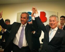 OAB/SE realiza desagravo público em favor do advogado Alonso Filho