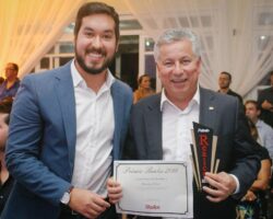 Presidente da OAB/SE recebe prêmio em Lagarto