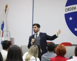 Palestra aborda importância de agregar estratégias de marketing, negociação e empreendedorismo à advocacia