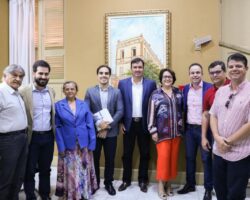 Diretoria da OAB/SE recebe representantes da AGU para discutir dignidade da advocacia pública