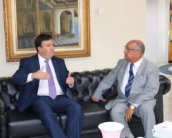 Diretoria da OAB se reúne com presidente do TJSE