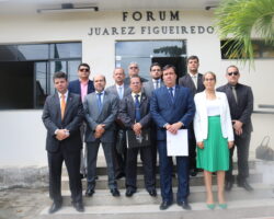 OAB protocola nota de desagravo público no Fórum da Comarca de Aquidabã