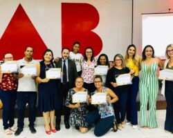 Colaboradores da CAASE participam de workshop de capacitação pessoal e humanística