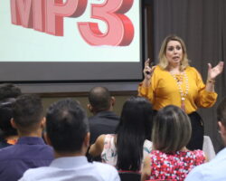 Círculo dourado e árvores da comunicação são temas de capacitação realizada pela OAB/SE