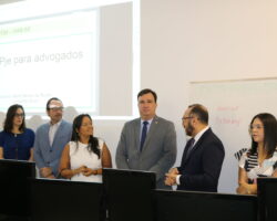 Advogados e advogadas participam de treinamento sobre PJe no TRT20