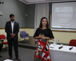 Curso aborda necessidade de conscientização sobre o futuro e explica formas de investimentos para advocacia
