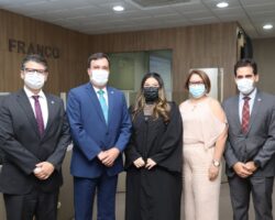 Conselheira seccional da OAB/SE é empossada como como integrante do TRE no Estado