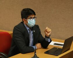 Em defesa da cidadania e da advocacia, OAB/SE desagrava Comissão de Direitos Humanos e advogado do MLB