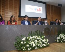 OAB Sergipe inaugura novo plenário de sua sede