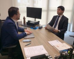 Procurador-geral de Aracaju apresenta Lei de Transação Tributária ao presidente da OAB/SE