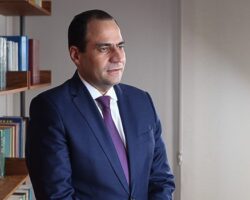 STF restabelece a imunidade do advogado