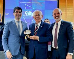 OAB/SE concede Menção Honrosa à Universidade Tiradentes pelo apoio à advocacia sergipana